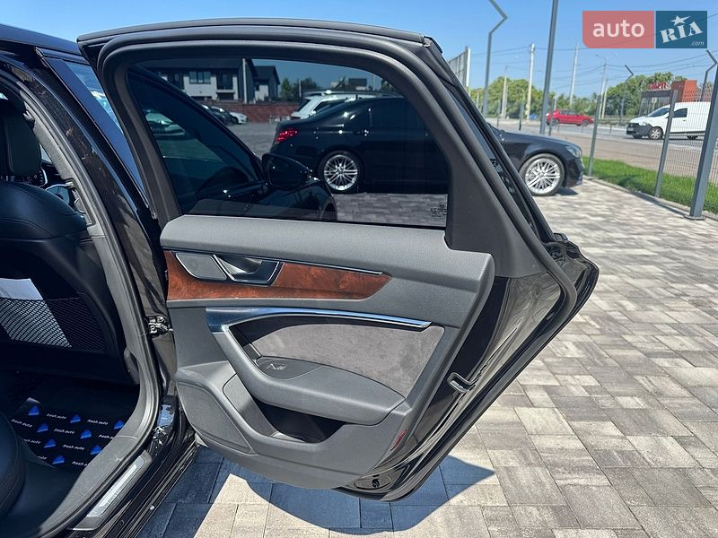 Седан Audi A6 2018 в Ровно