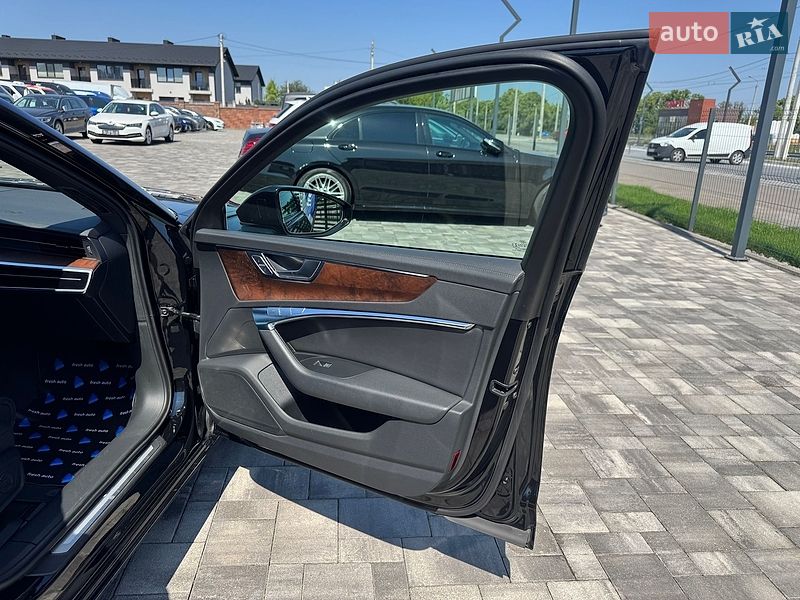 Седан Audi A6 2018 в Ровно
