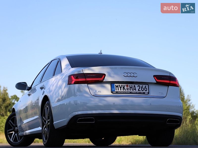 Седан Audi A6 2015 в Дрогобыче