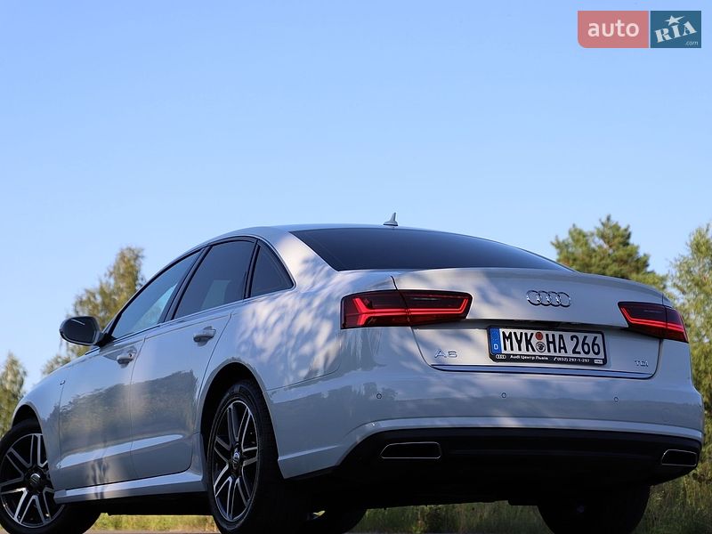 Седан Audi A6 2015 в Дрогобыче