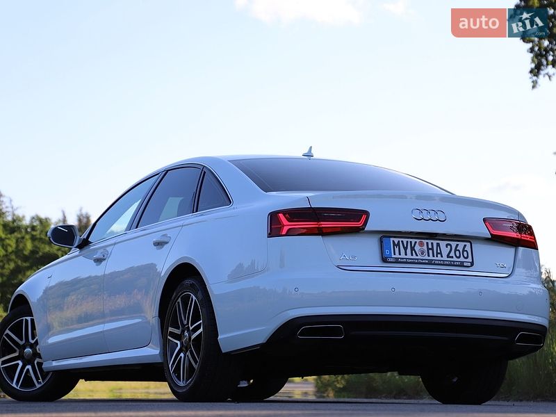 Седан Audi A6 2015 в Дрогобыче