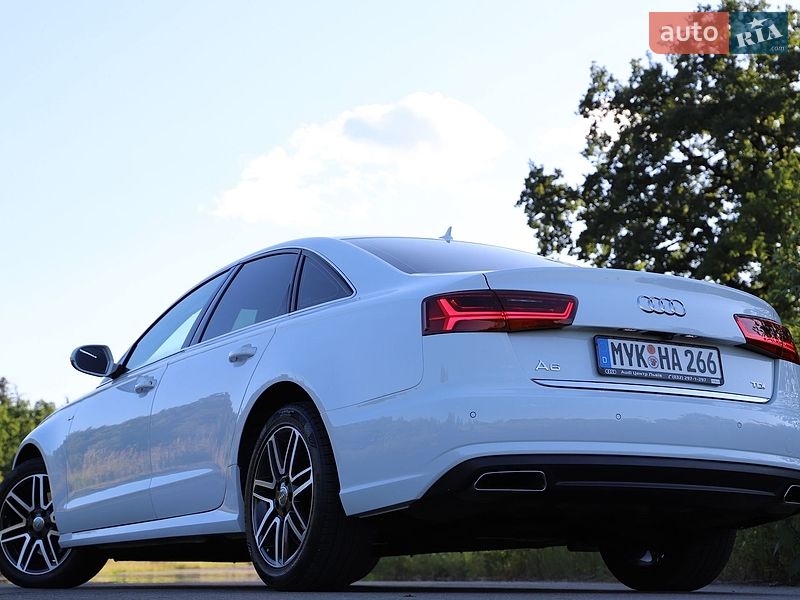 Седан Audi A6 2015 в Дрогобыче
