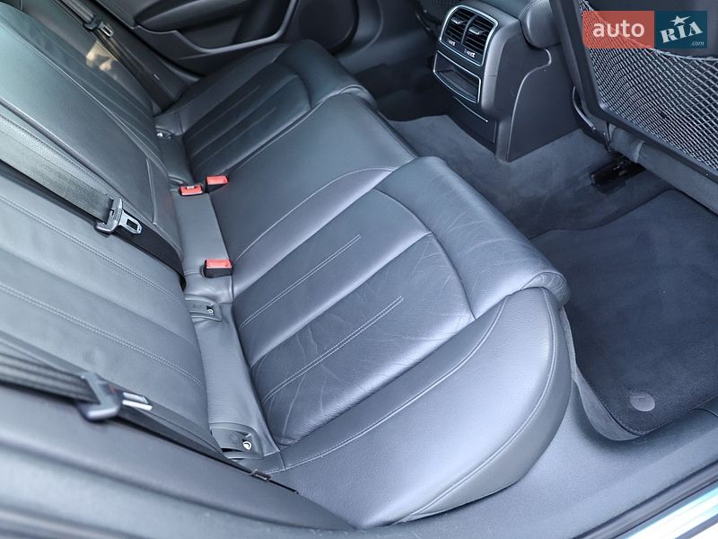 Седан Audi A6 2015 в Дрогобыче