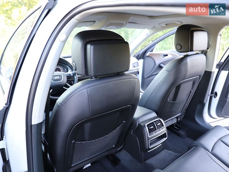 Седан Audi A6 2015 в Дрогобыче