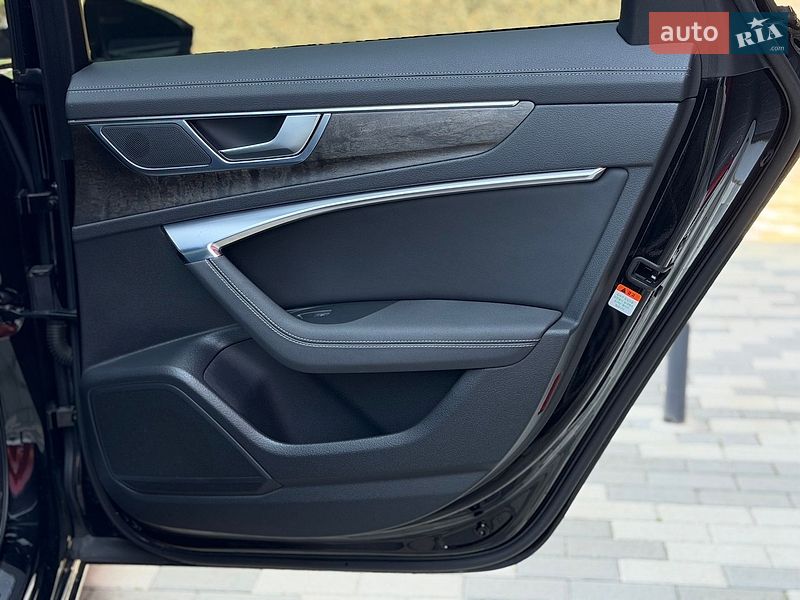Седан Audi A6 2020 в Львові