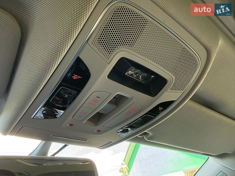 Седан Audi A6 2015 в Хмельницькому