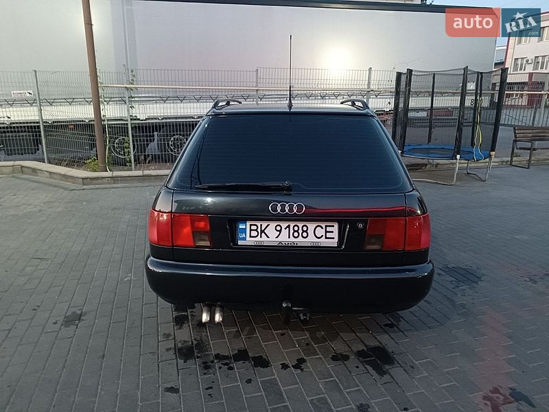 Універсал Audi A6 1996 в Рівному