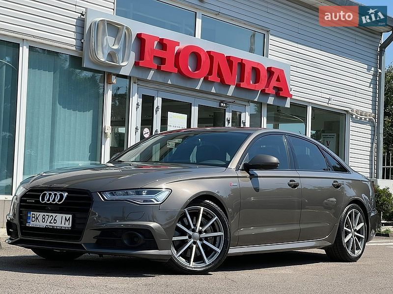 Седан Audi A6 2016 в Рівному