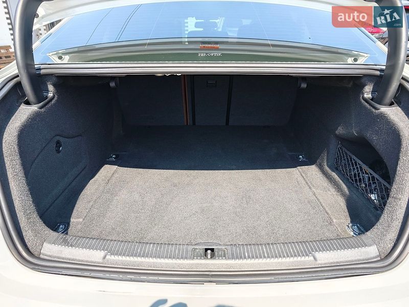 Седан Audi A6 2015 в Києві