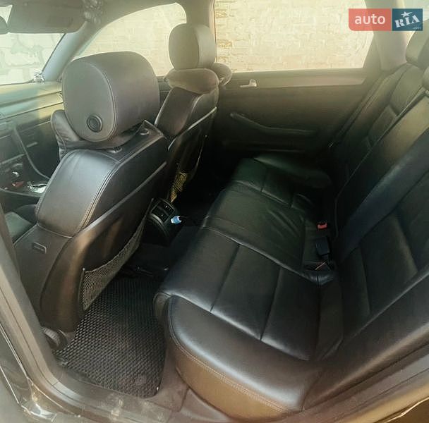 Універсал Audi A6 2002 в Яготині
