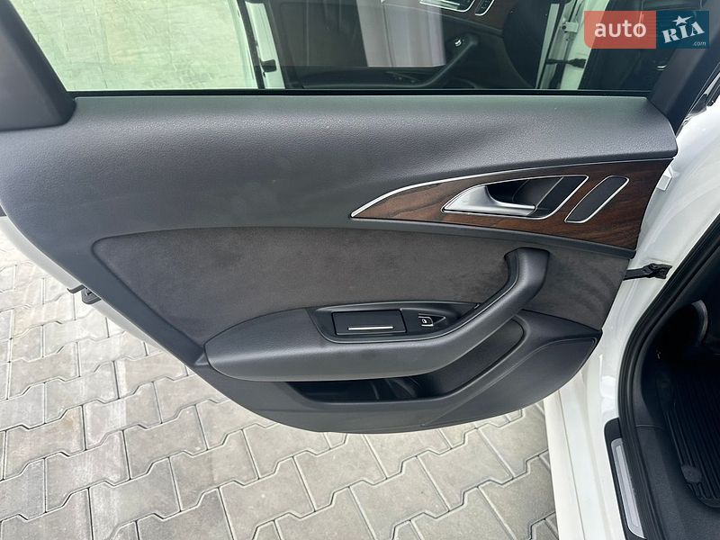 Седан Audi A6 2016 в Мукачевому