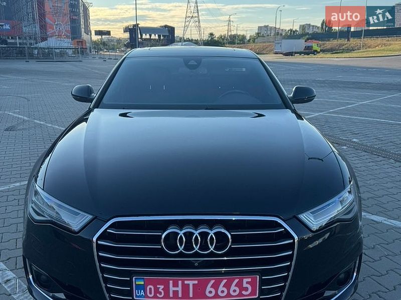 Седан Audi A6 2015 в Киеве