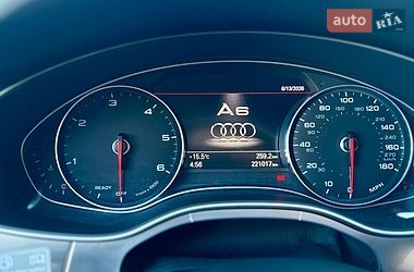 Седан Audi A6 2015 в Киеве