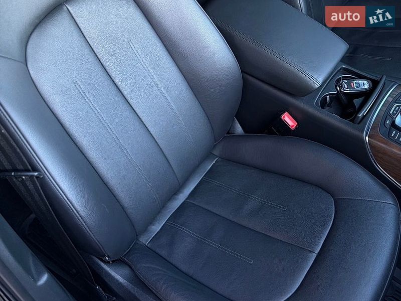 Седан Audi A6 2015 в Киеве