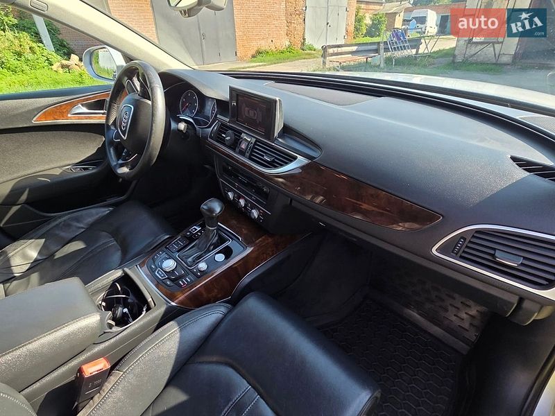 Седан Audi A6 2011 в Лубнах