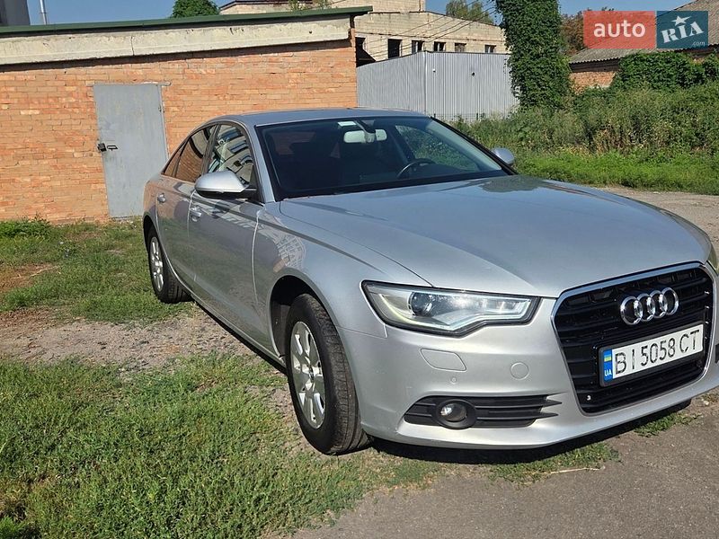 Седан Audi A6 2011 в Лубнах
