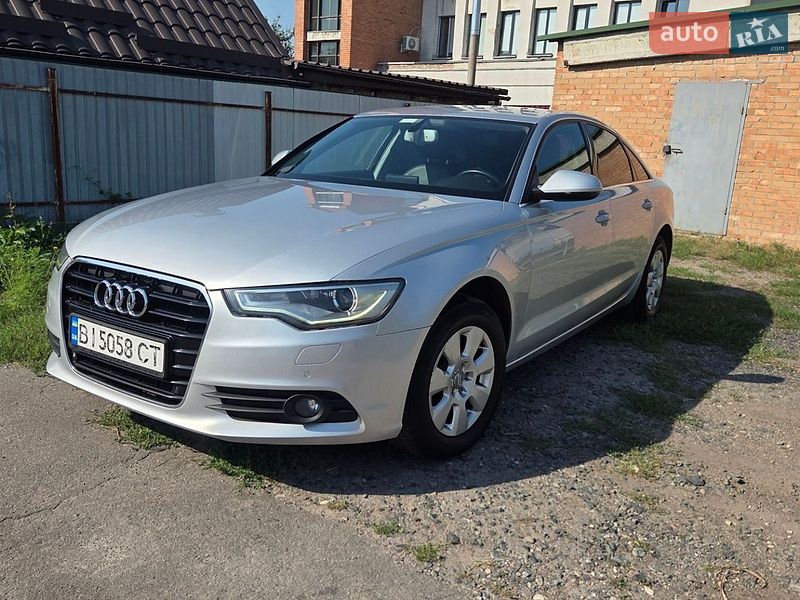 Седан Audi A6 2011 в Лубнах