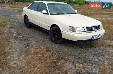 Седан Audi A6 1996 в Зарічному