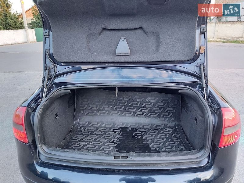 Седан Audi A6 1997 в Радивилове