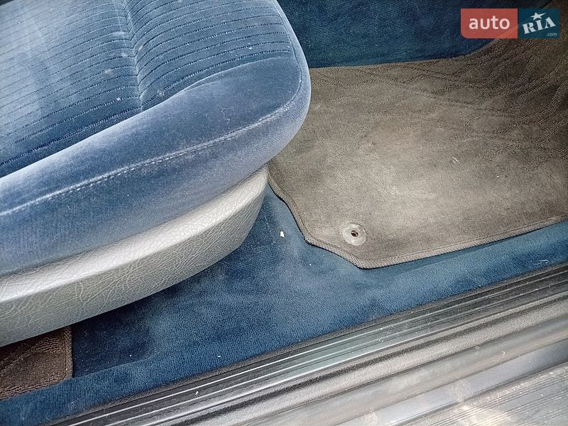 Седан Audi A6 1995 в Житомире