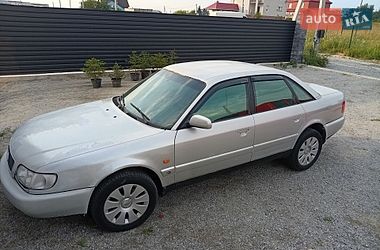 Седан Audi A6 1995 в Житомире