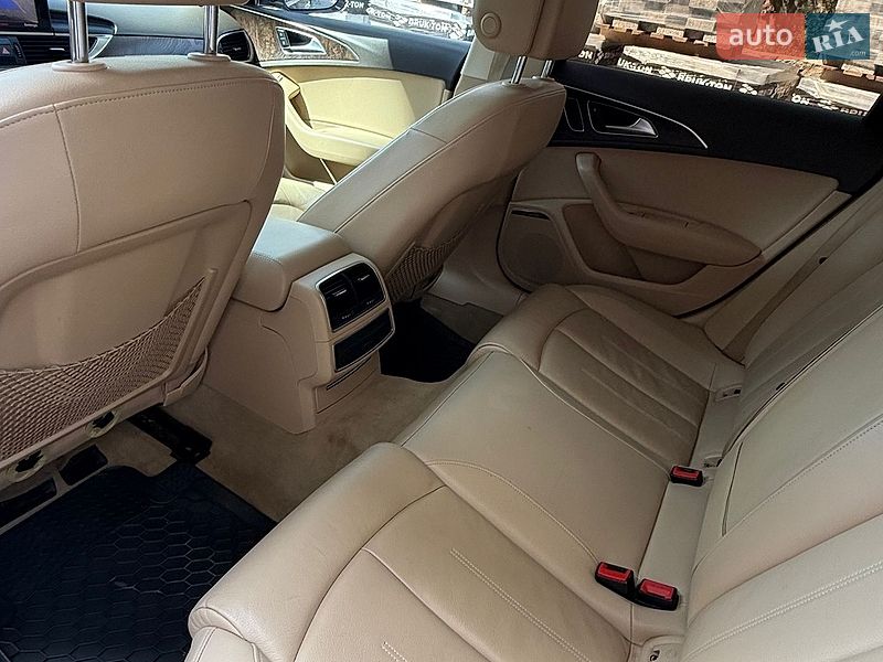 Седан Audi A6 2012 в Кременці
