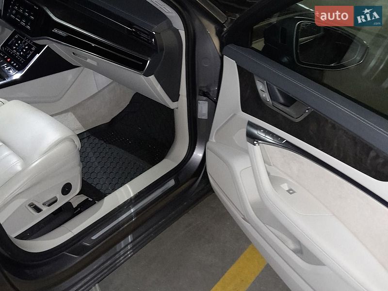 Універсал Audi A6 2019 в Тернополі