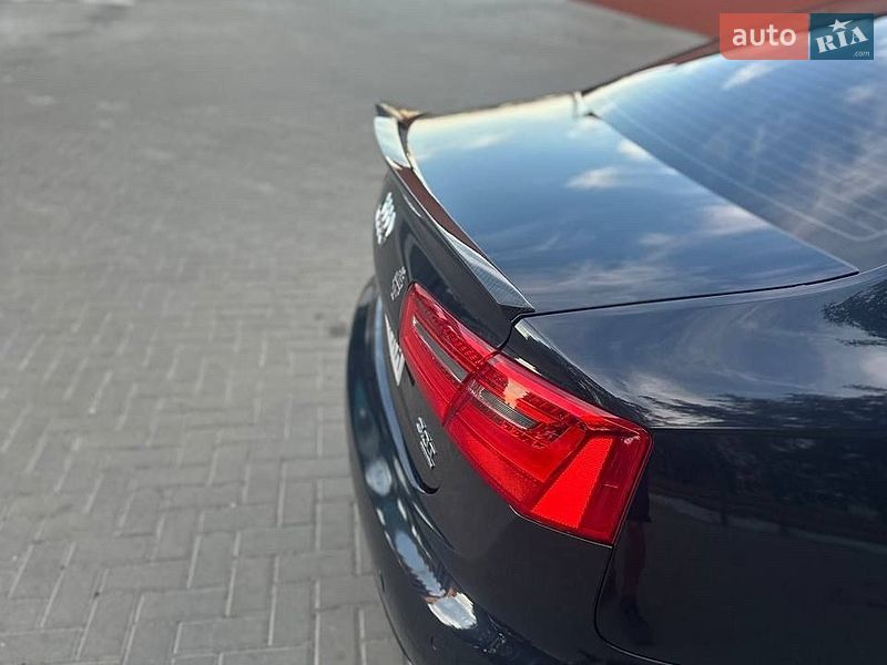 Седан Audi A6 2013 в Рівному