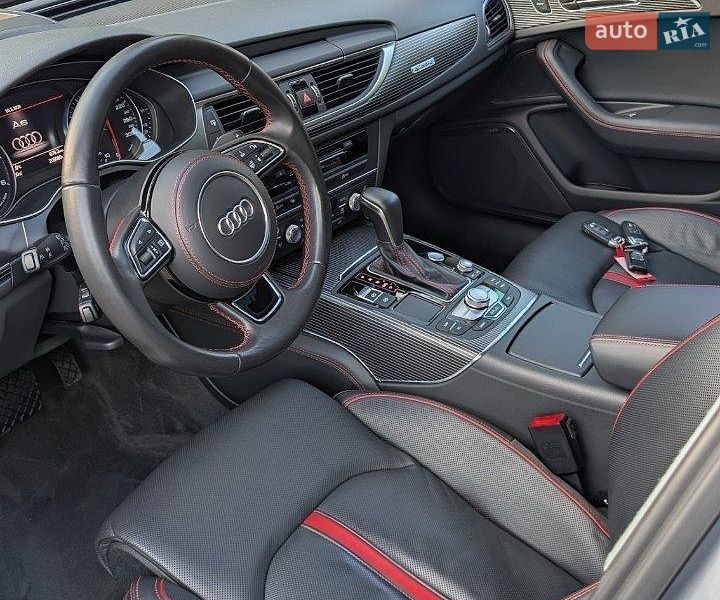 Универсал Audi A6 2017 в Киеве
