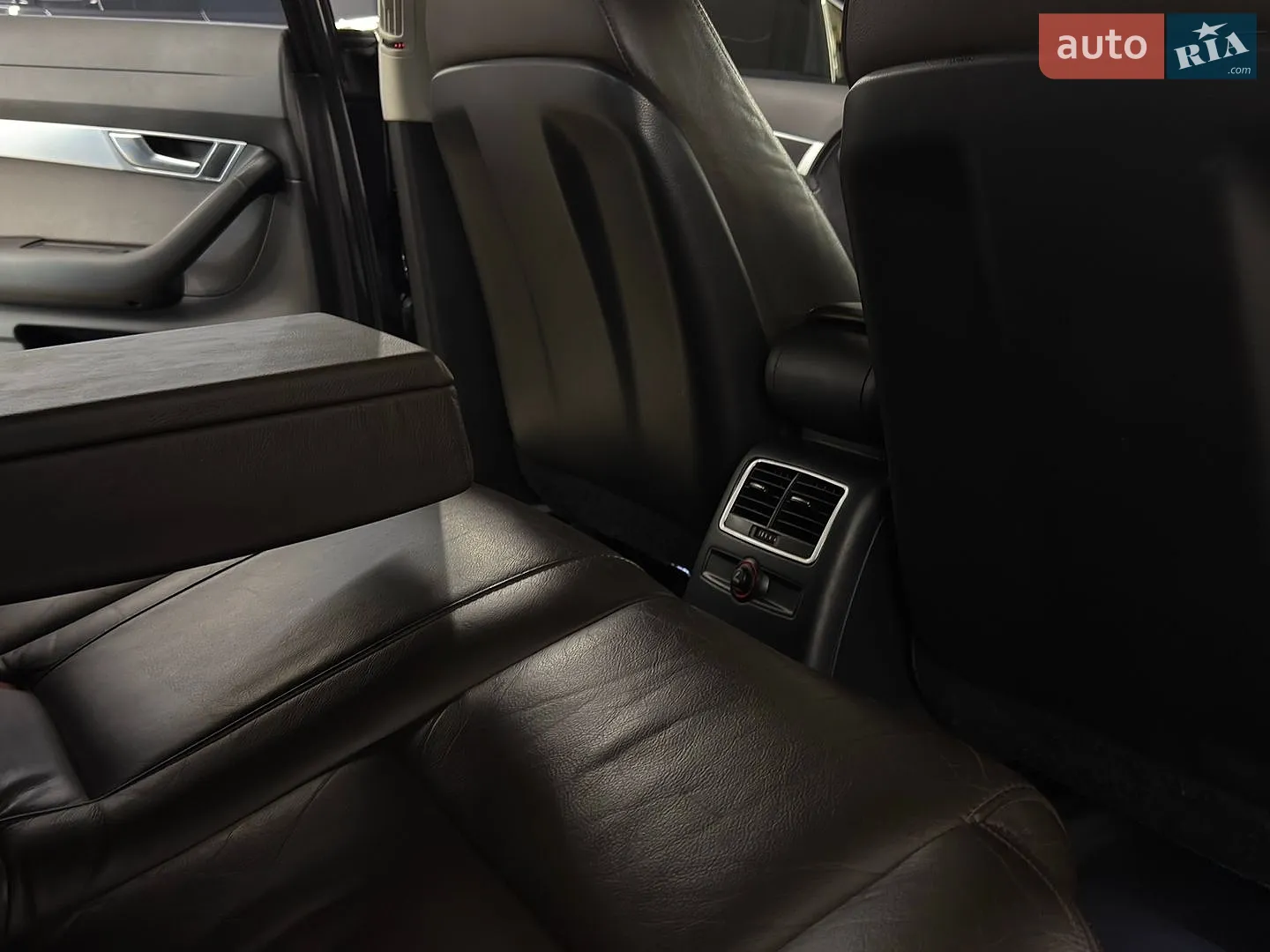 2011 Audi A6 - мініатюра 23