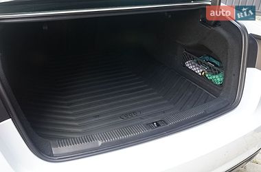 Седан Audi A6 2017 в Львове