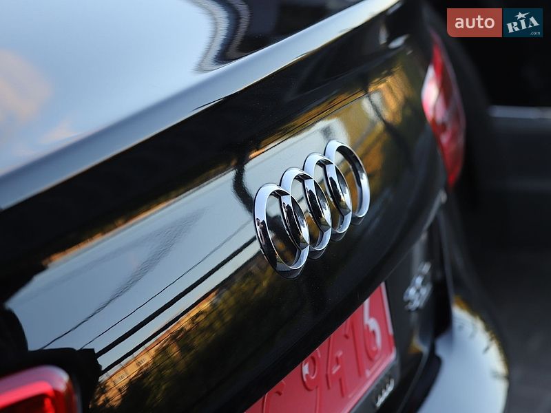 Седан Audi A6 2015 в Рівному