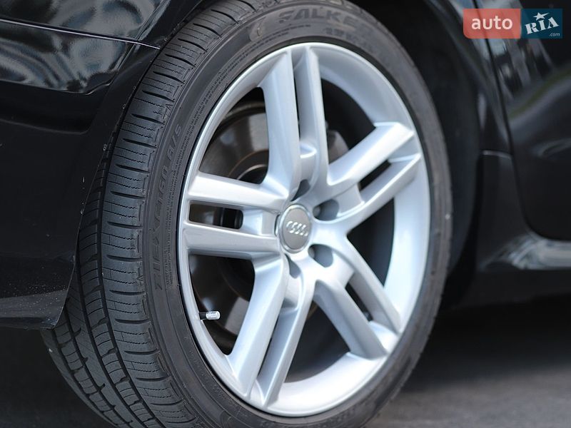 Седан Audi A6 2015 в Рівному