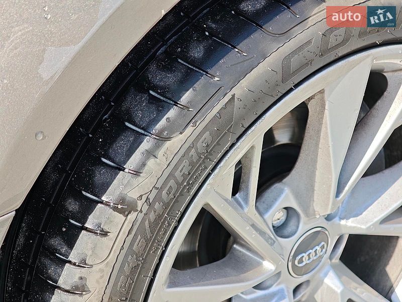 Седан Audi A6 2013 в Харкові