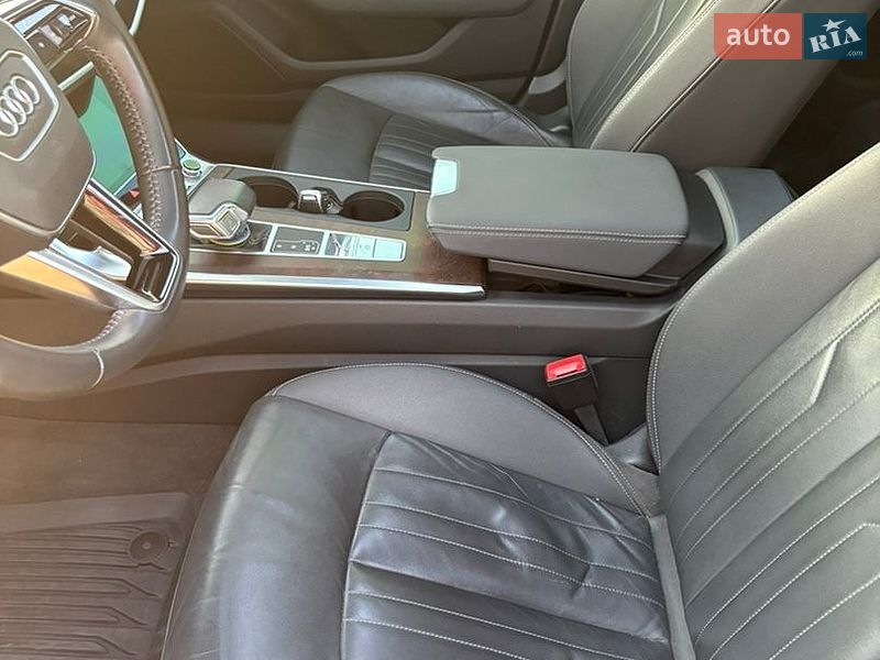Седан Audi A6 2019 в Харькове