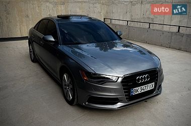 Седан Audi A6 2014 в Ровно
