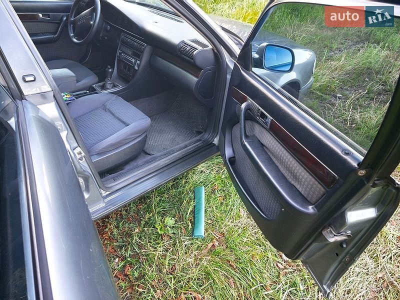 Універсал Audi A6 1996 в Обухові