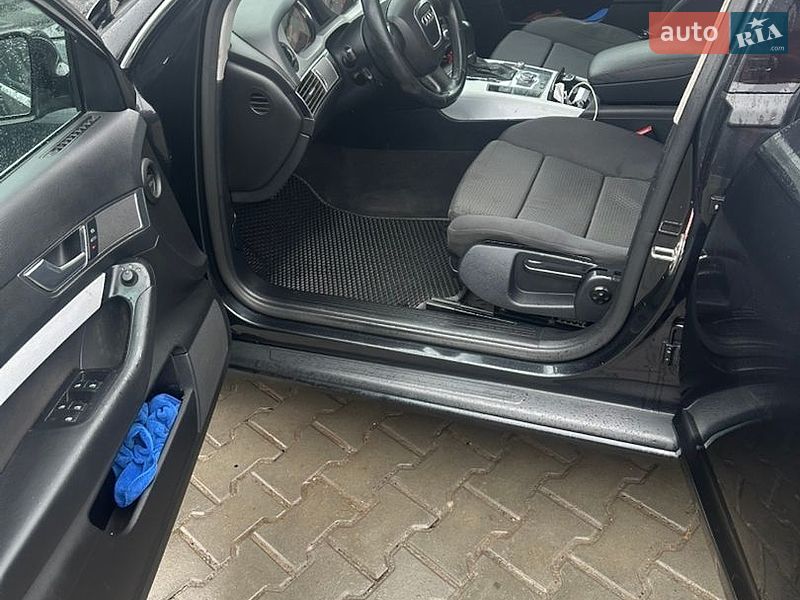 Седан Audi A6 2004 в Чернівцях