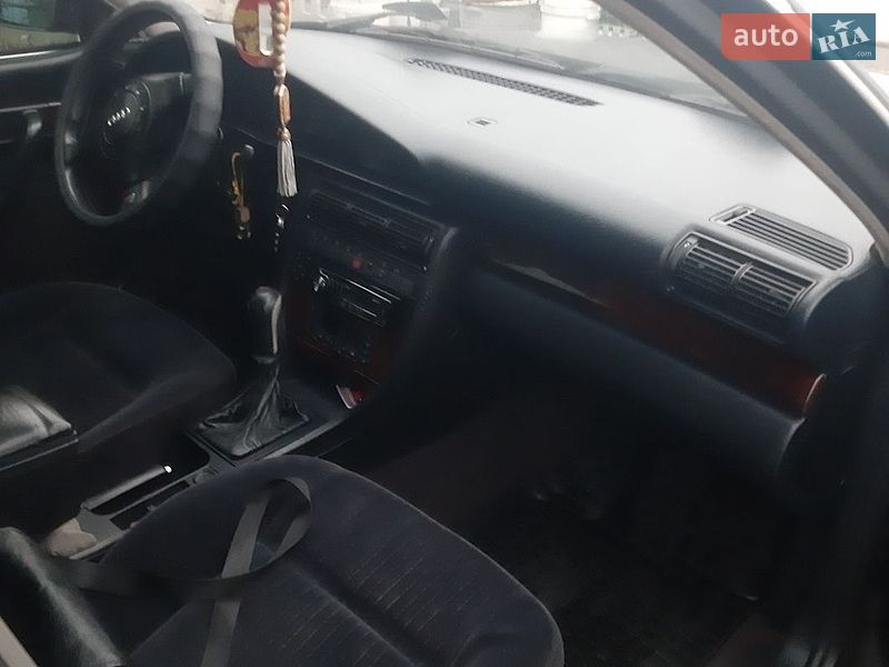Седан Audi A6 1997 в Полтаві