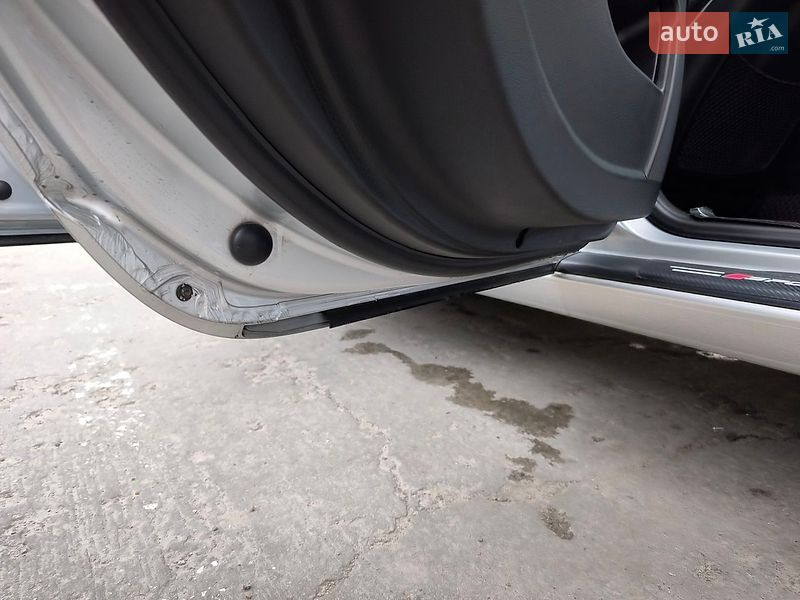 Седан Audi A6 2004 в Києві