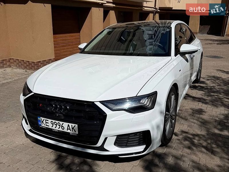 Седан Audi A6 2018 в Ивано-Франковске