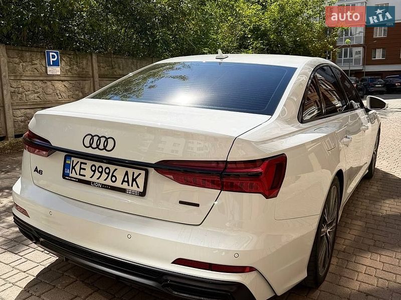 Седан Audi A6 2018 в Ивано-Франковске