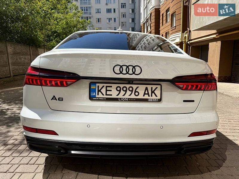 Седан Audi A6 2018 в Ивано-Франковске