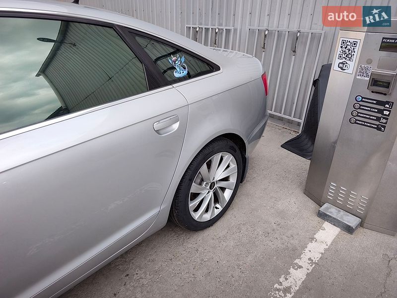 Седан Audi A6 2004 в Києві