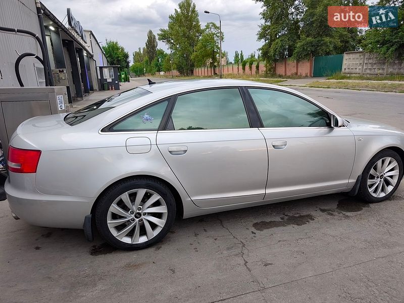 Седан Audi A6 2004 в Києві