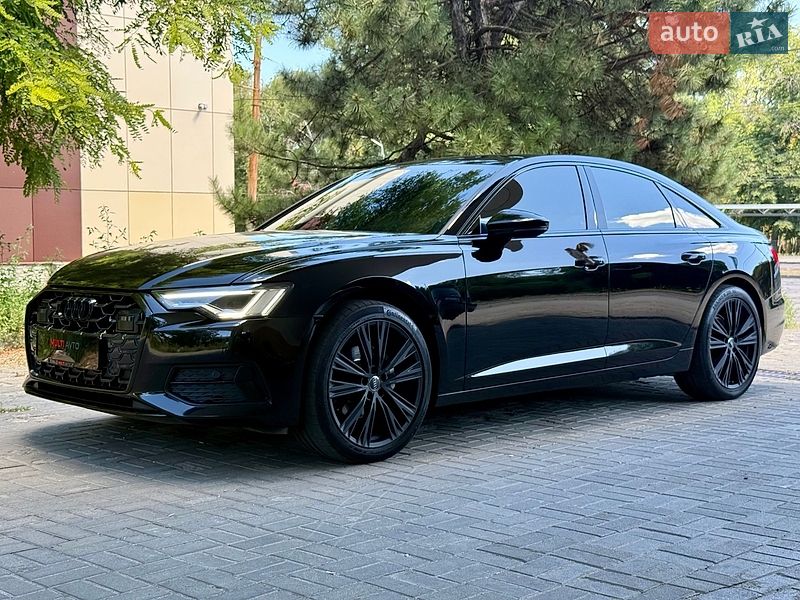 Седан Audi A6 2023 в Дніпрі