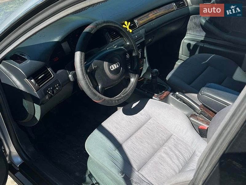 Седан Audi A6 2000 в Львові