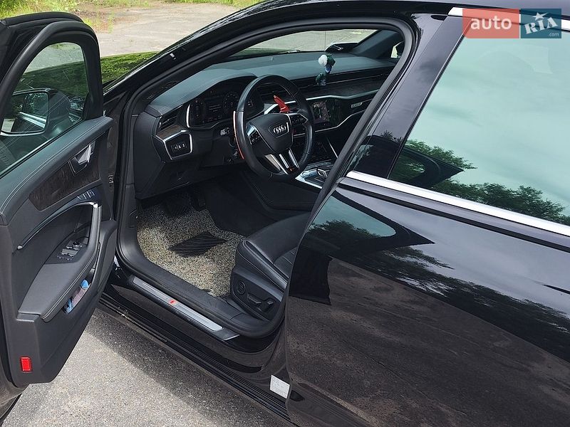 Седан Audi A6 2020 в Киеве