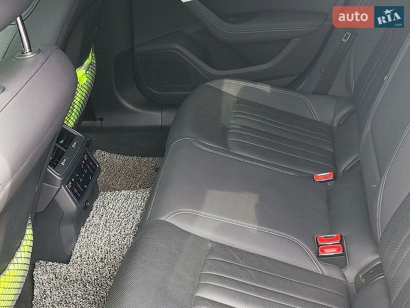 Седан Audi A6 2020 в Киеве