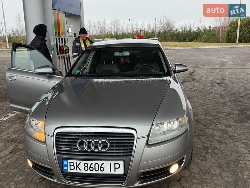 Седан Audi A6 2004 в Ровно